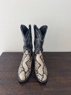 Tecovas Bryce Bone Python sz 9.5D